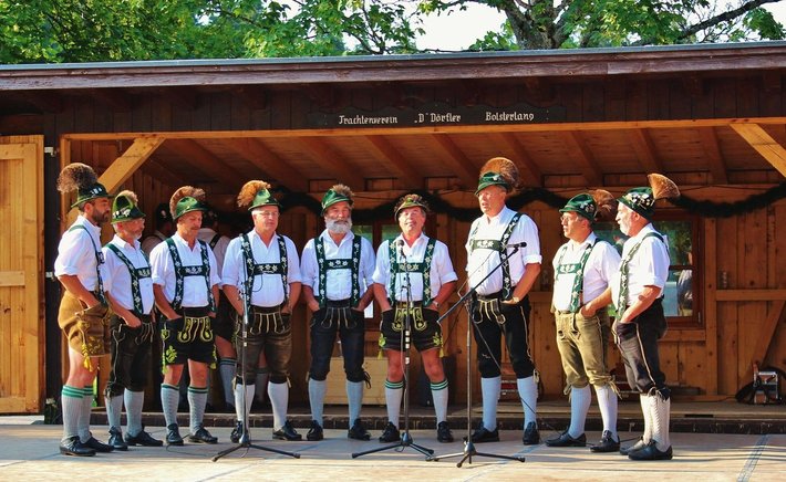 Five Sea Shanties Every Beginner Should Learn First